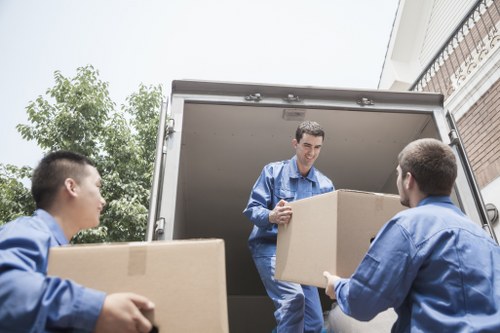 Local removals vehicle for a short-distance move around Collierswood
