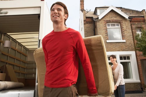 Cancellation and use terms for a storage unit agreement